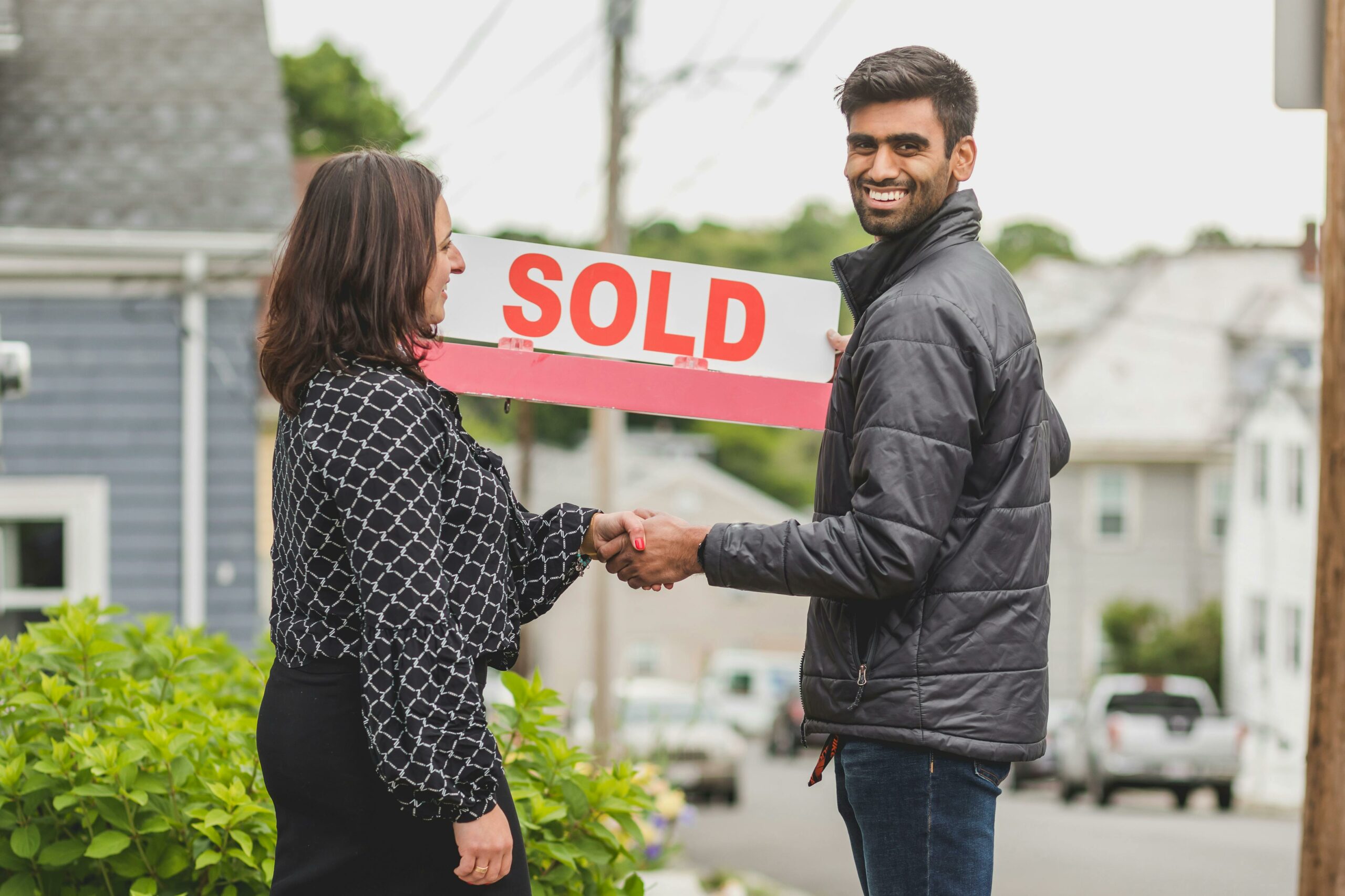 Quiero Vender Mi Casa a una Inmobiliaria: Ventajas y Desventajas