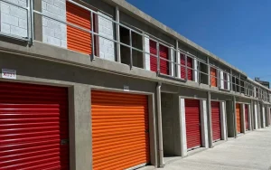 Mini bodegas de colores en Monterrey